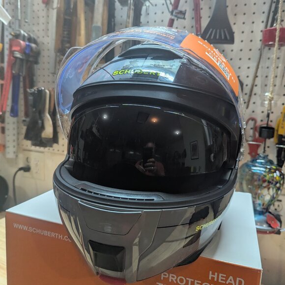Schuberth C5 Motorcycle helmet - Picture 1 of 13